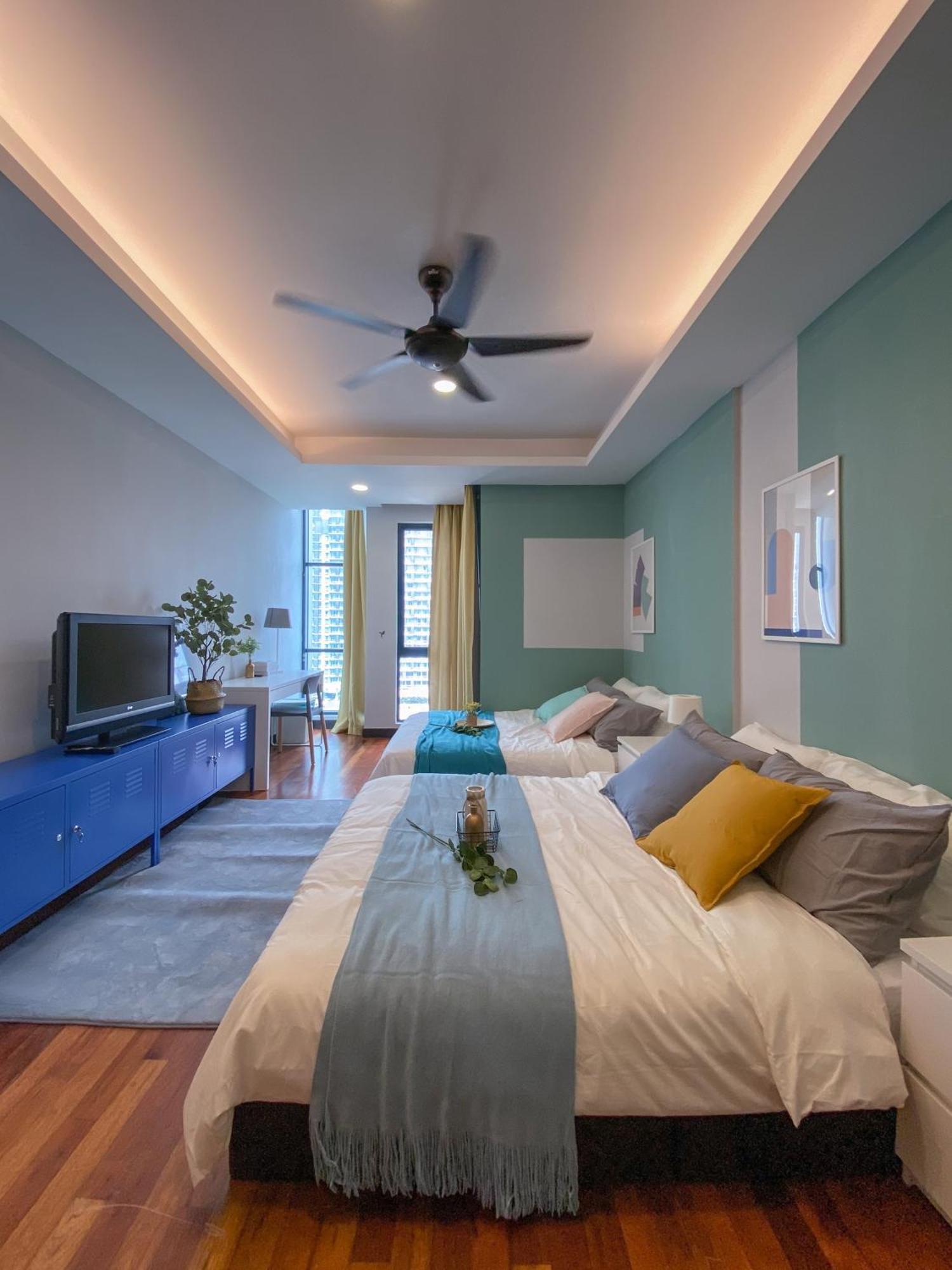 Cozy At Kl Center Apartment